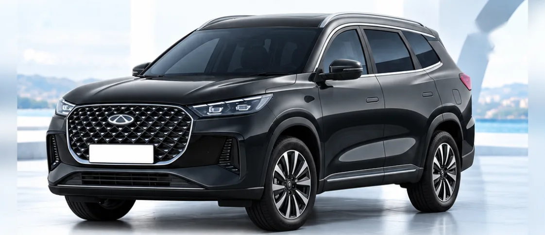 Chery Tiggo 8, front three-quarter view. Image for illustration; specification and colour may differ.