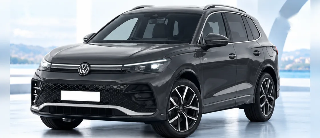 Volkswagen Tiguan, front three-quarter view. Image for illustration; specification and colour may differ.